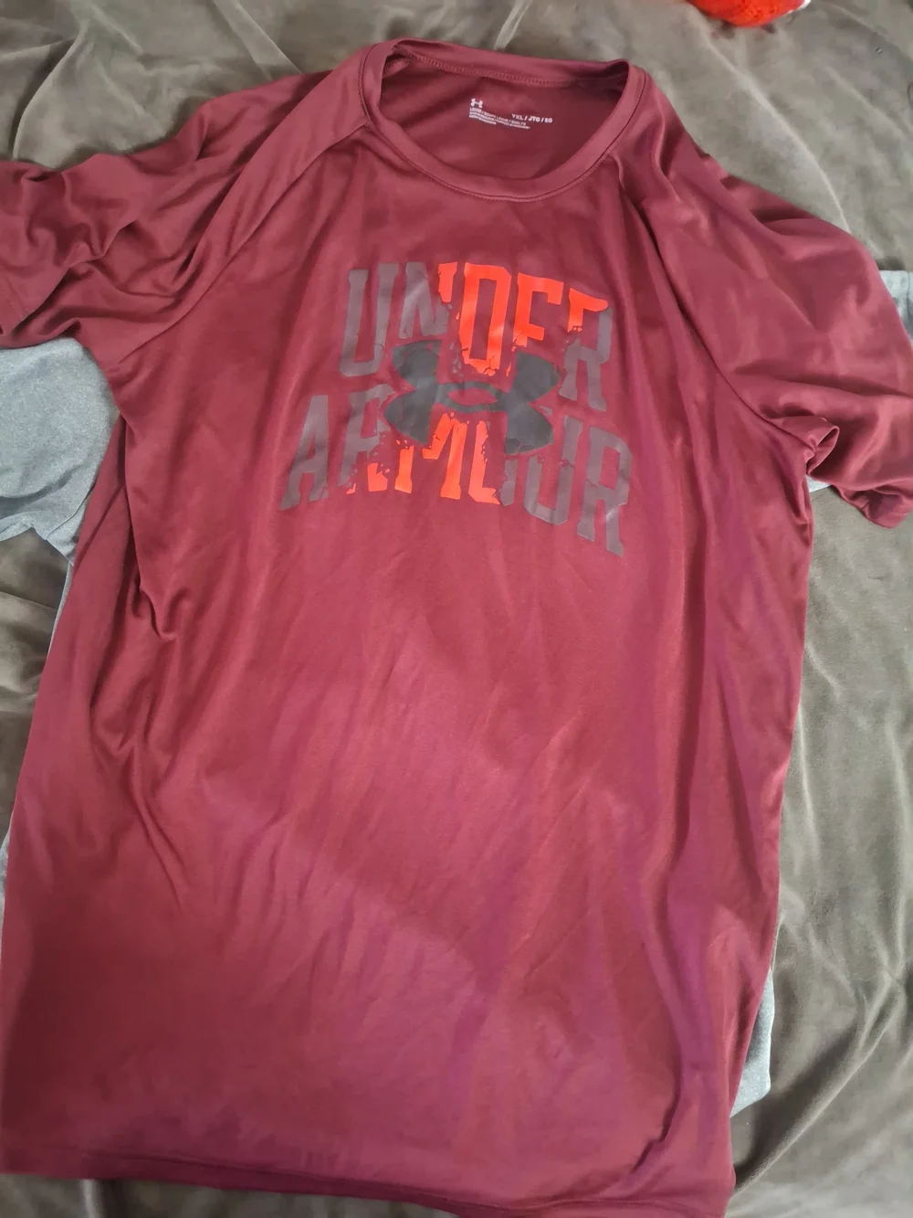 2 Youth XL Under Armour Tshirts